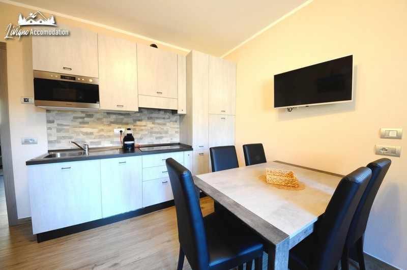 Chalet Riccio By Livigno Accomodation Room photo